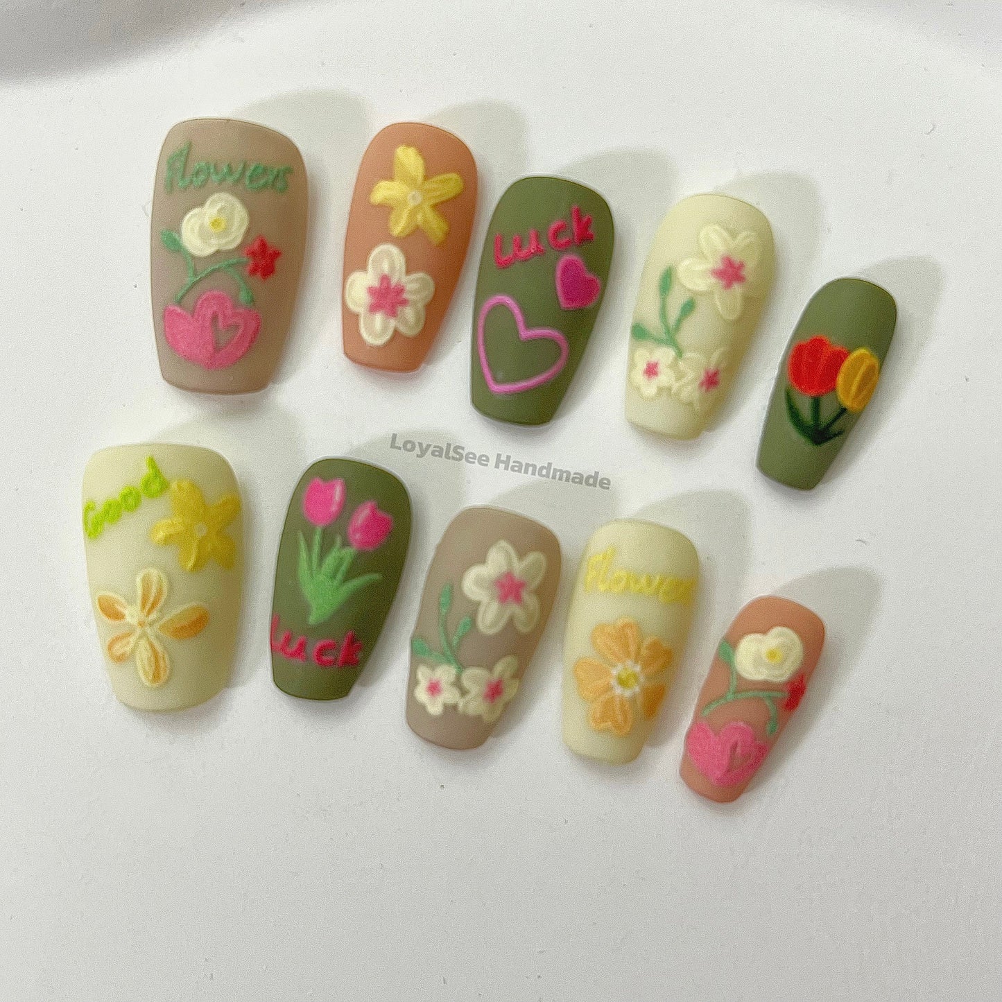 H43 Spring Flowers Handmade Nail
