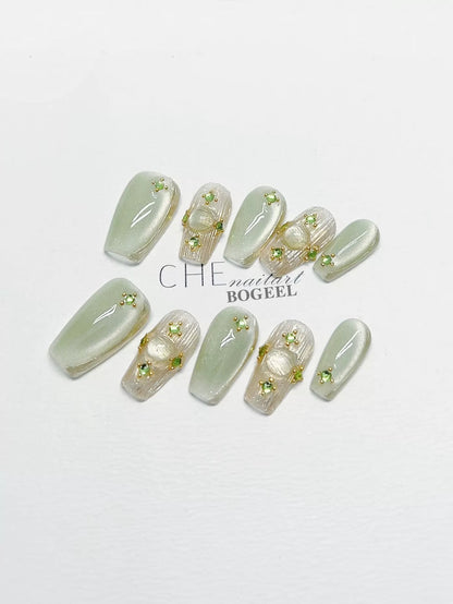 Green Tee Diamonds Handmade Nails LSW42