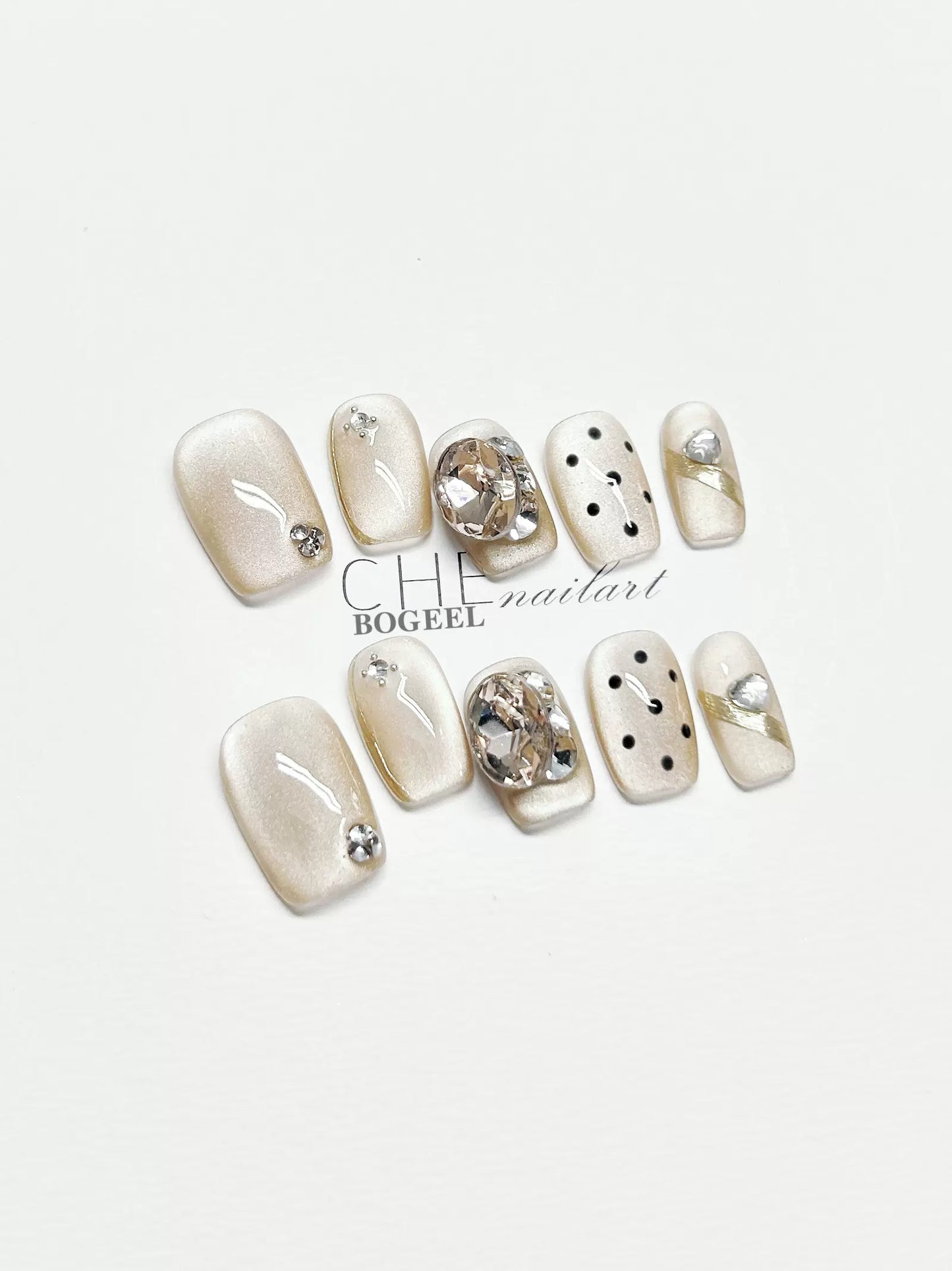 Classic Eye Handmade Nails LSW40